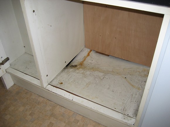 故意過失画像２　キッチン